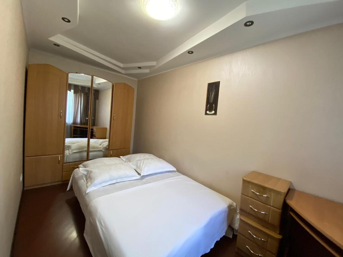 2-Bedroom Apartment Most City Center Area Днепър Екстериор снимка